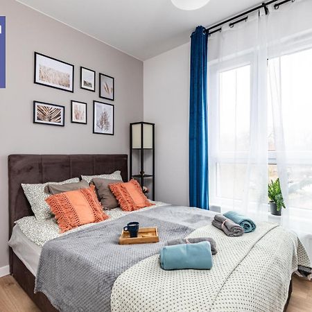 ורשה Superapart Nowy Sluzewiec, Next To Chopina Airport, Tor Sluzewiec, Aircondition מראה חיצוני תמונה