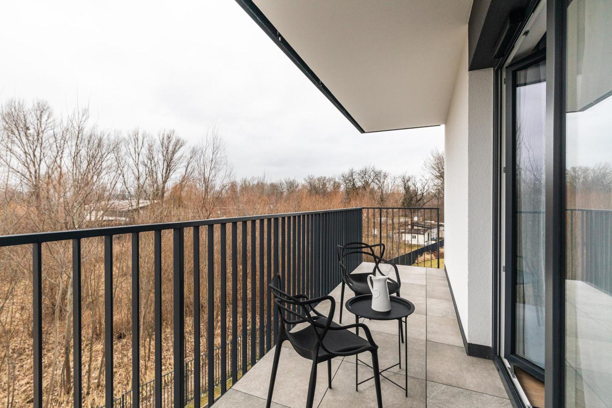 ורשה Superapart Nowy Sluzewiec, Next To Chopina Airport, Tor Sluzewiec, Aircondition מראה חיצוני תמונה